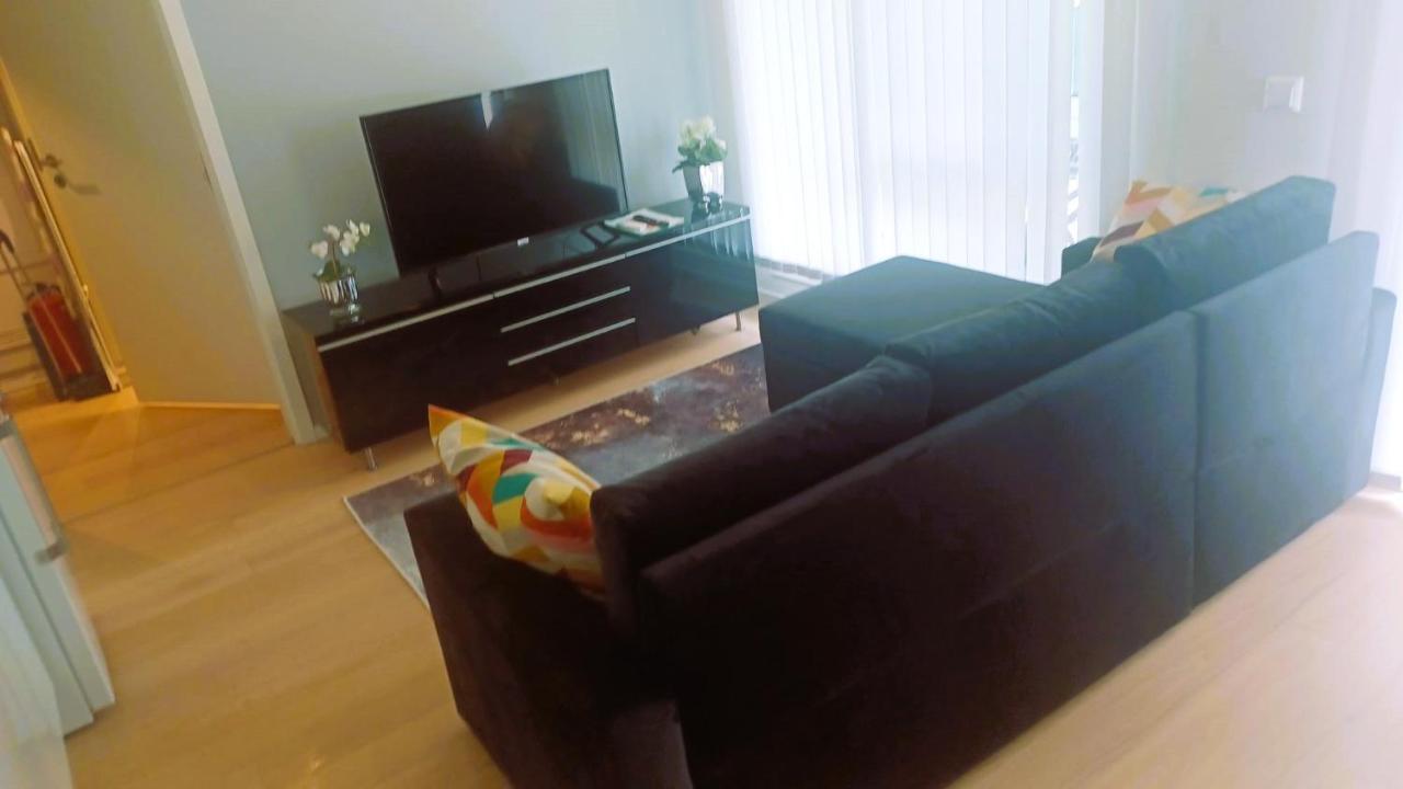 Scandpoint Apartment Fornebu Near Sea Front With Outdoor Walk! Stabekk Zewnętrze zdjęcie